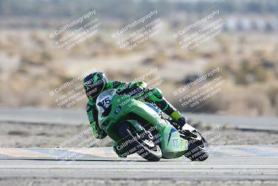 media/Dec-07-2025-CVMA (Sun) [[3e7d2de5dc]]/Race 12- Formula 40 MW and LW/